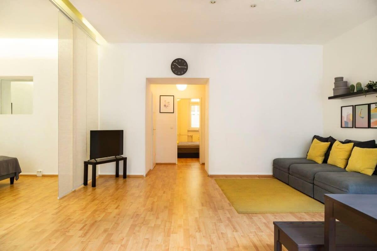 One Bedroom Neukoelln * Berlino